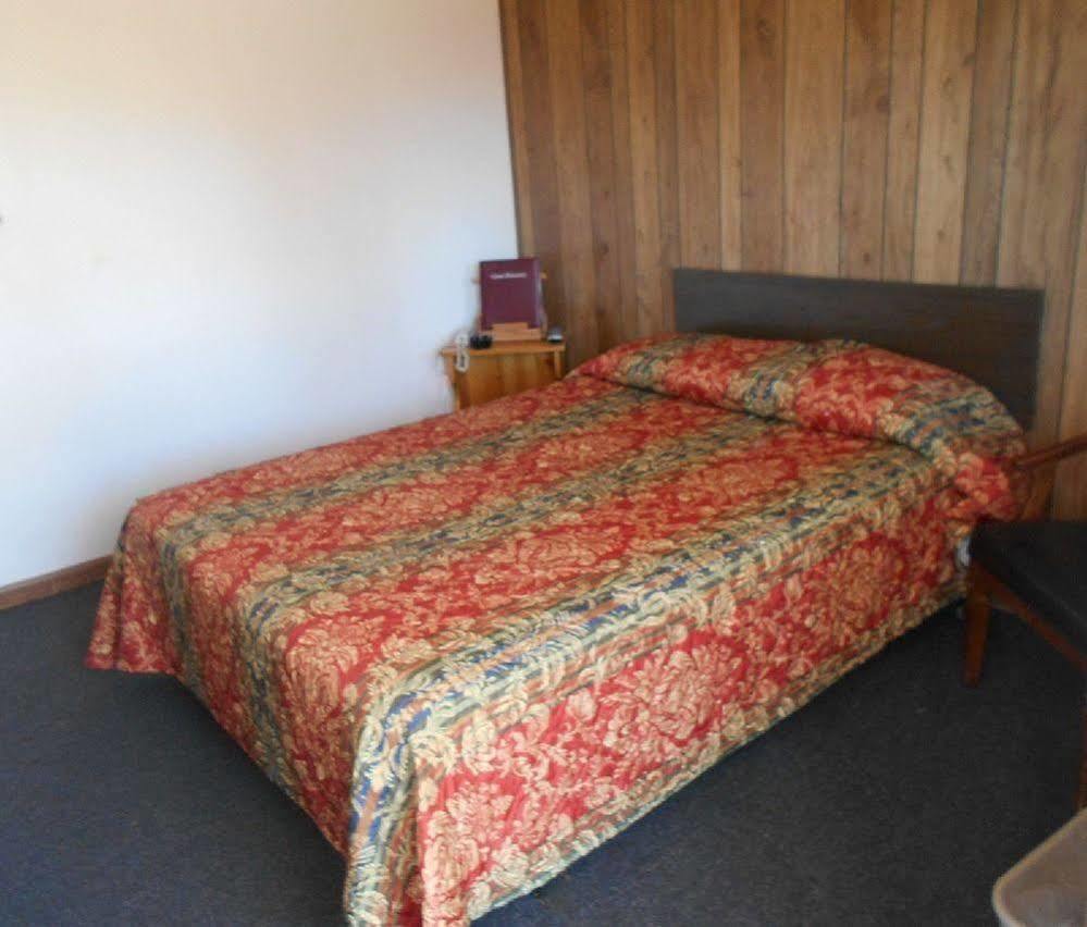 Super Saver Inn Sheridan Εξωτερικό φωτογραφία